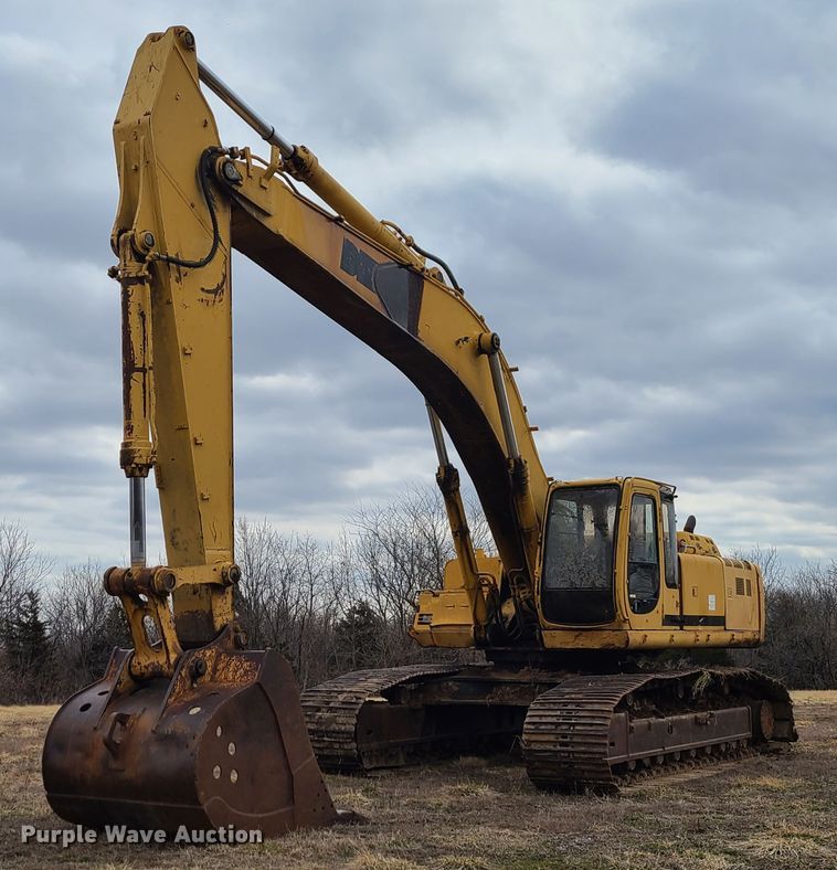 John Deere 450  excavator - IF9345