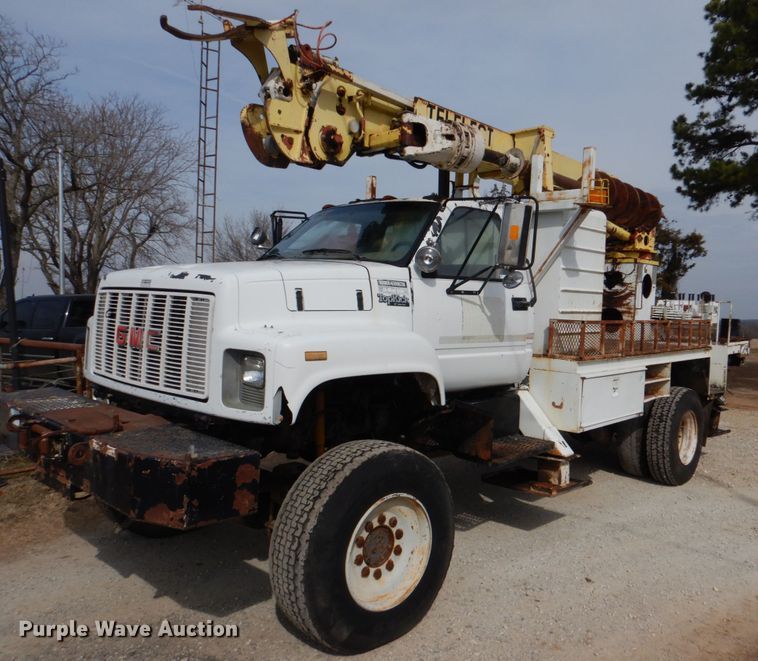1994 GMC TopKick C6500  digger derrick truck - JS9674