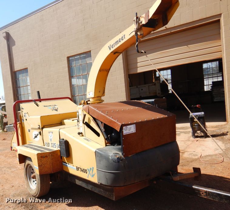 2005 Vermeer BC1400 XL  wood chipper - DK4379
