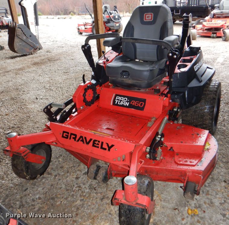 Gravely Pro-Turn 460  ZTR lawn mower - JJ9223