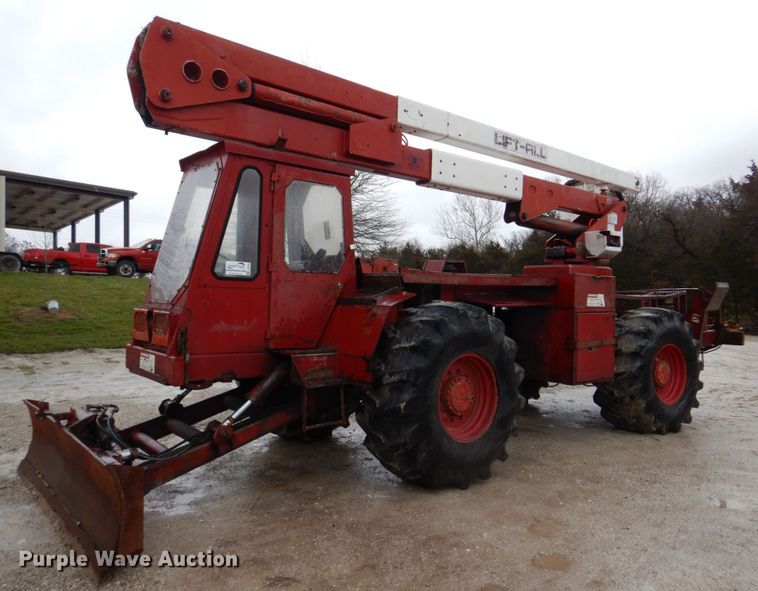 Brown Bear ATC9116  skidder with bucket - DH8235