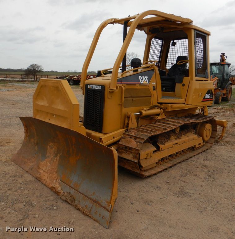 2006 Caterpillar D4G XL  dozer - KP9263