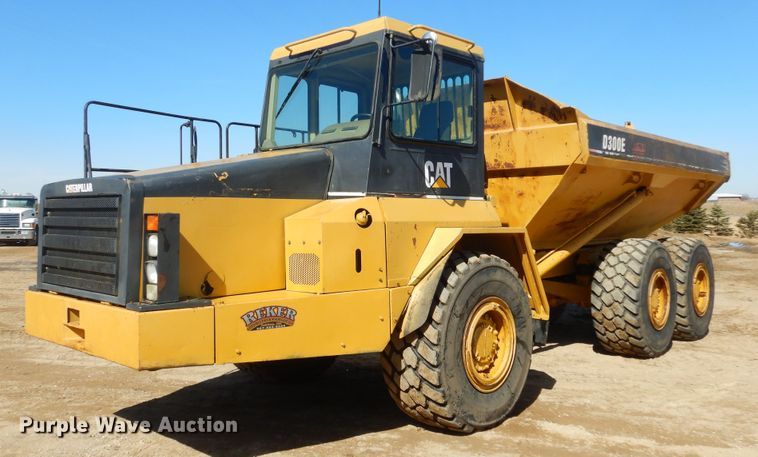 1996 Caterpillar D300E  haul truck - MX9888