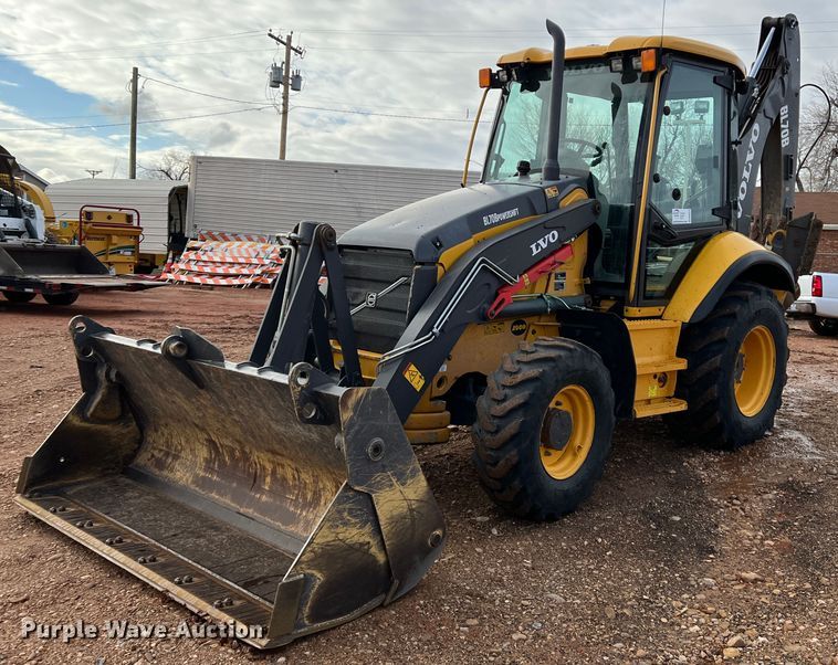 2012 Volvo BL70B  backhoe - DM8416