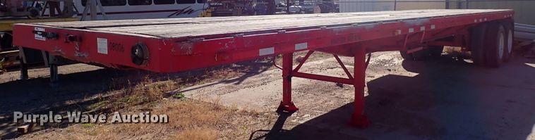 1980 Hobbs  flatbed trailer - DN2353