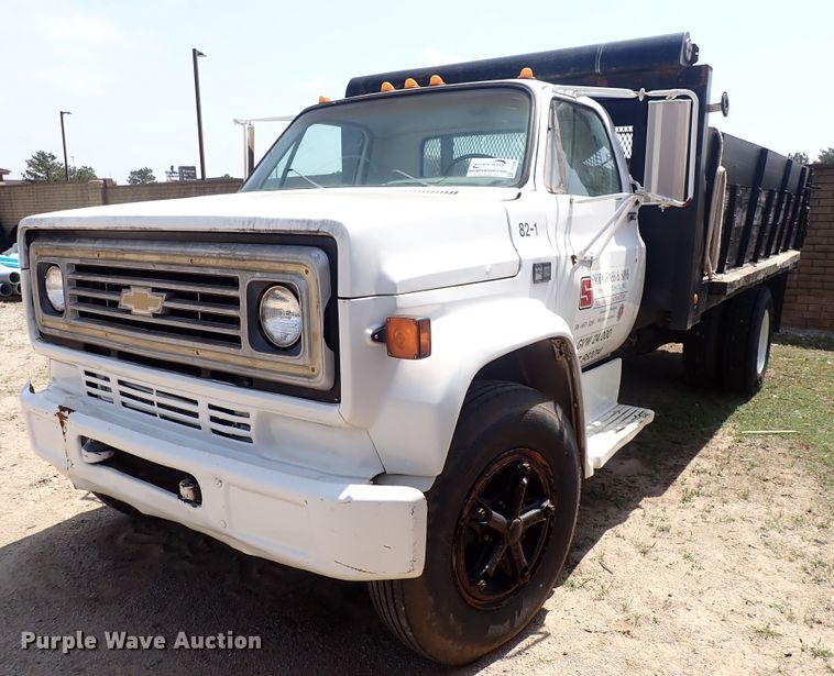1982 Chevrolet C70  dump flatbed truck - DI1839