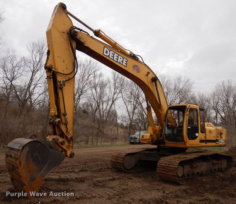 2001 John Deere 270LC  excavator - DL5981