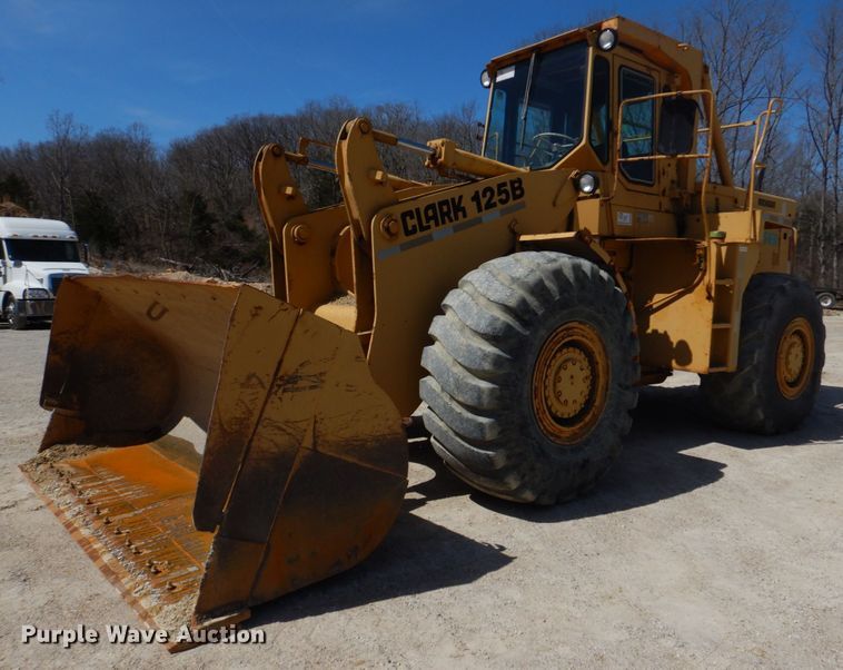 Clark 125B  wheel loader - DM7288