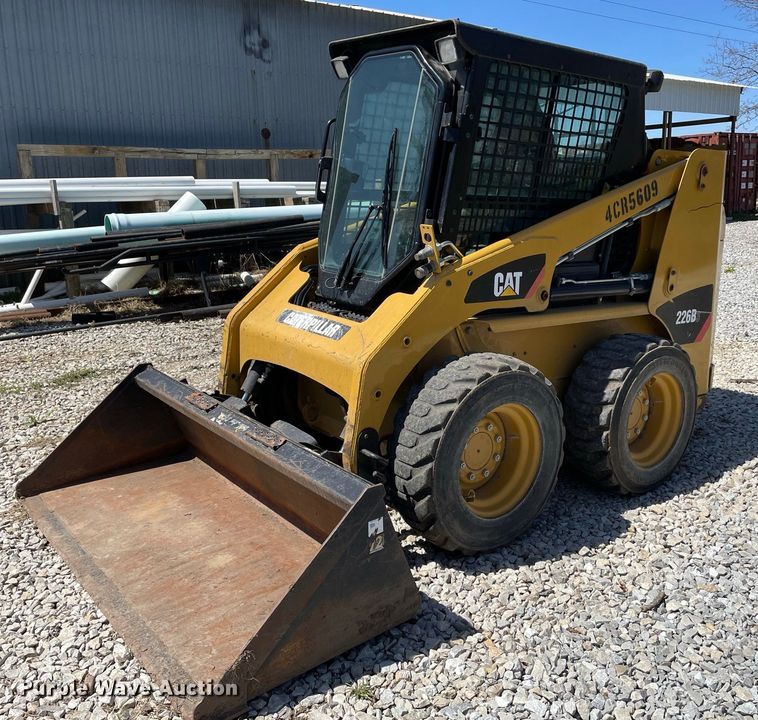 2014 Caterpillar 226B3  skid steer loader - JR9836