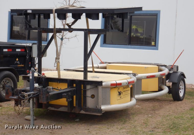 2017 Traffix Scorpion 10002  crash attenuator trailer - KU9719