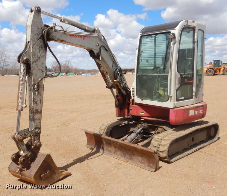 2007 Takeuchi TB138FR  mini excavator - MY9011