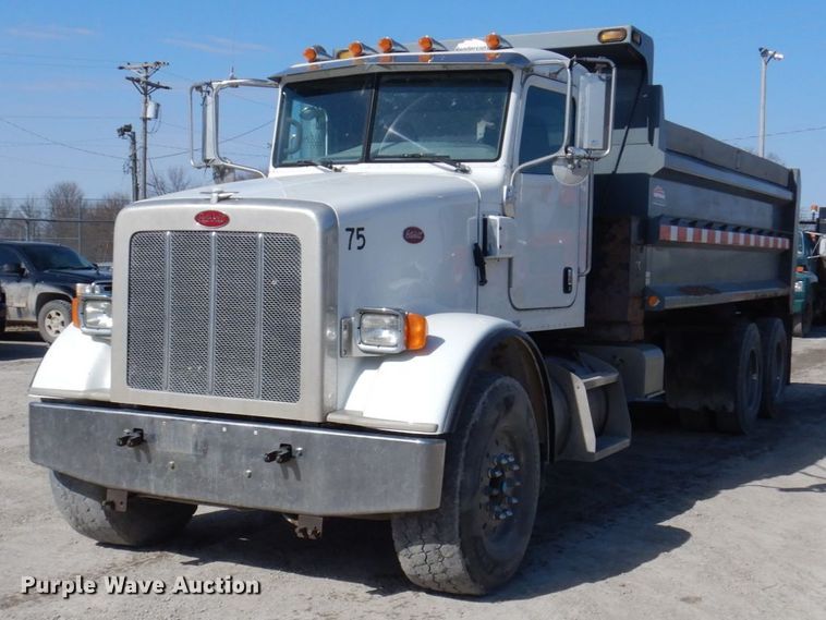 2013 Peterbilt 365  dump truck - DP5447