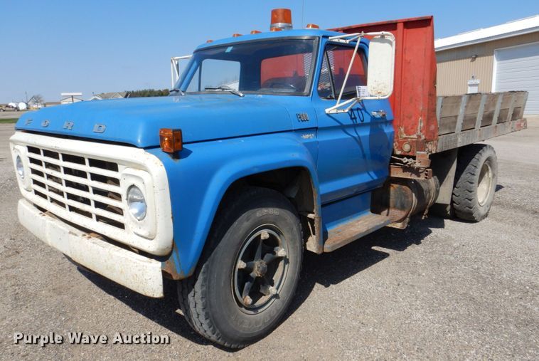 1976 Ford F600  dump flatbed truck - DS8007