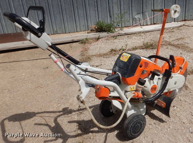 Stihl TS700  concrete saw - LJ9996