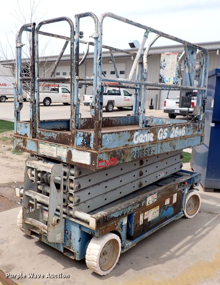 Genie GS-2646  scissor lift - DI1946