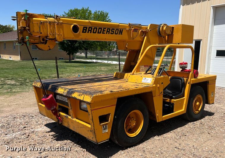 Broderson IC801D  crane - DR1374