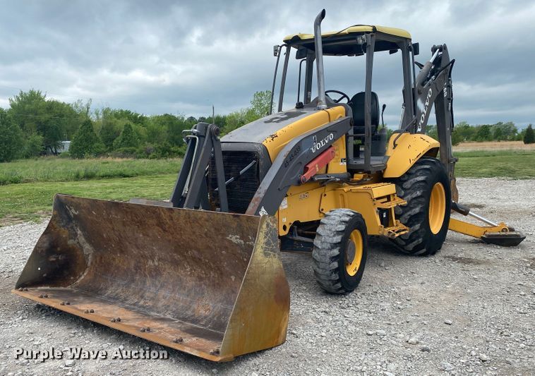 2007 Volvo BL60  backhoe - JU9195