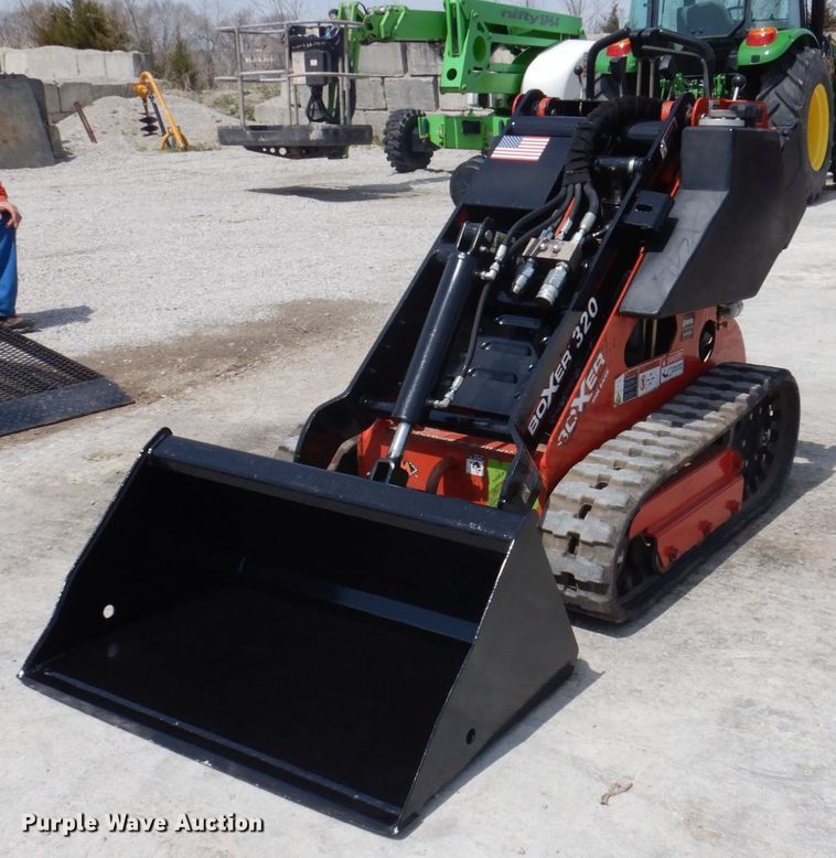 2017 Morbark Boxer 320  compact utility loader - MU9544