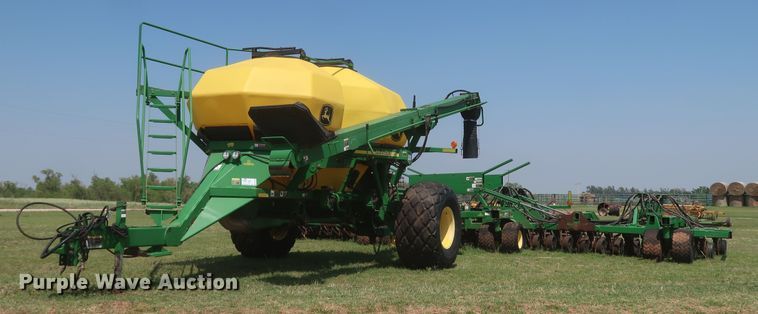2007 John Deere 1890  air seeder - DK3722