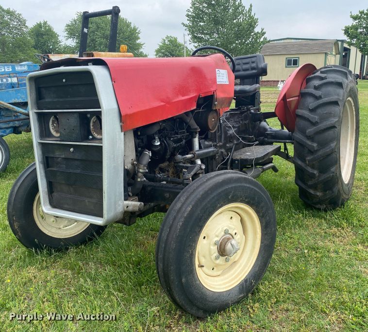 Massey Ferguson 245  tractor - DM4099