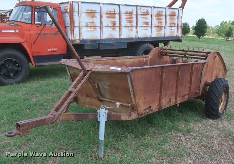 Ferguson A-J0-20  manure spreader - KR9862