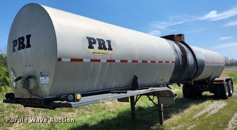1988 Fruehauf TEH-FE2-R 7000  tank trailer - DI1210