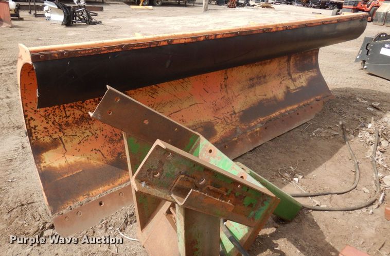 Wausau  snow plow - DR0404