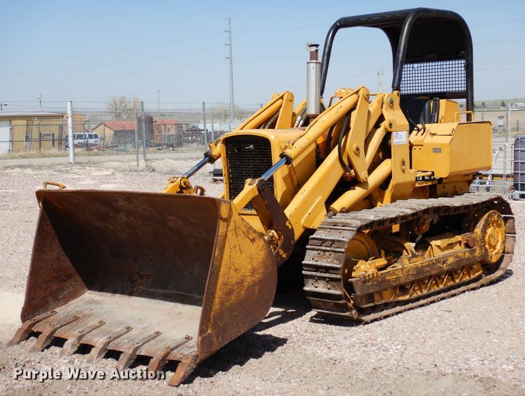1980 John Deere 450C  track loader - DR1181