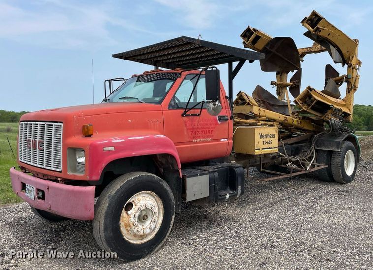 1990 GMC C6000  truck with Vermeer tree spade - JC9864