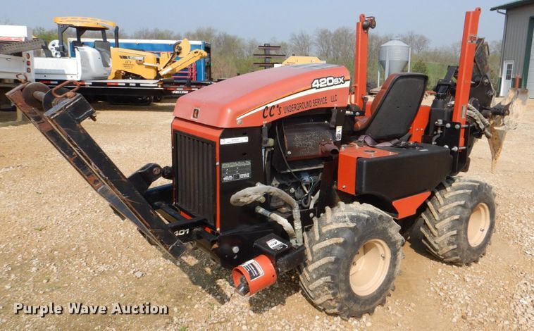 2007 Ditch Witch 420SX  cable plow - MF9066