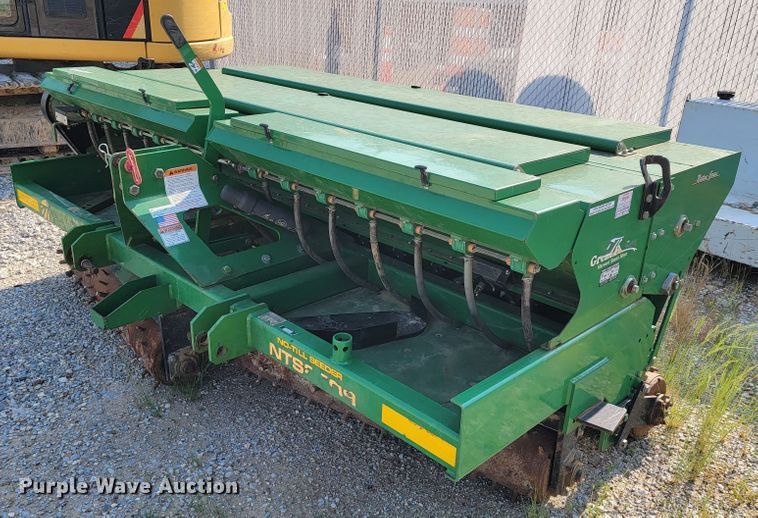 Great Plains BTS2509  no-till seeder - JL9436