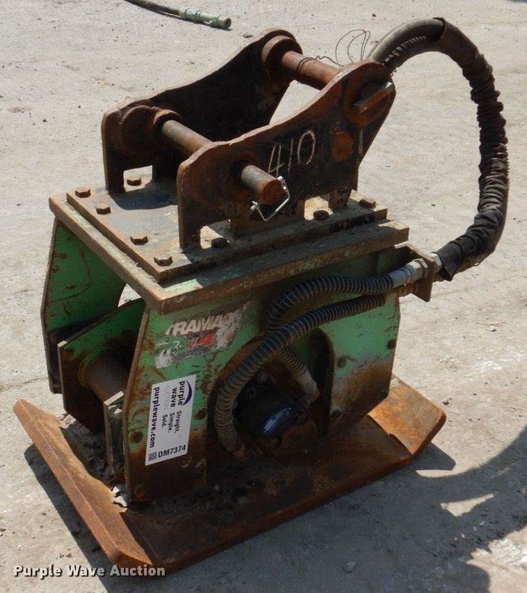 Tramac TR-14-A-SAE  plate compactor - DM7374