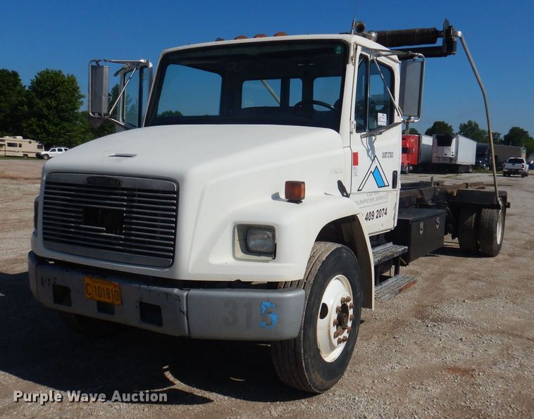 1994 Freightliner FL70  roll-off container truck - DJ3828