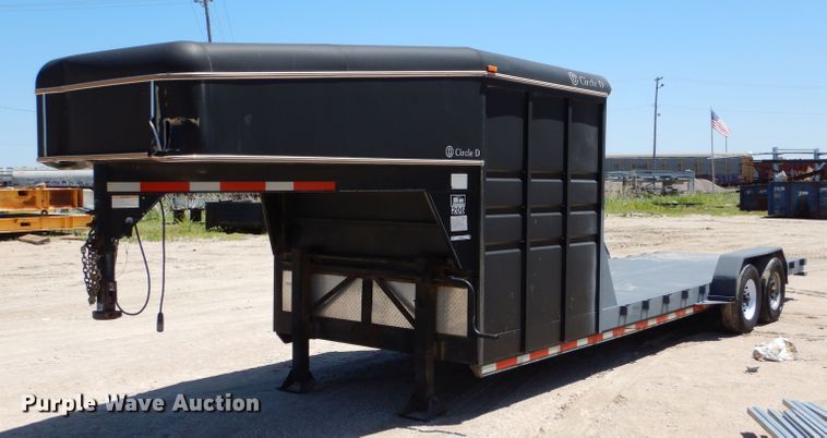 2012 Circle D 26GNMP  equipment trailer - LS9235