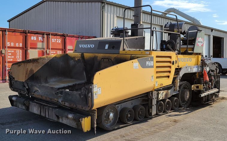 2010 Volvo PF6110  paver - DN7404
