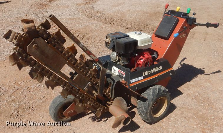 Ditch Witch 1010  trencher - KA9329