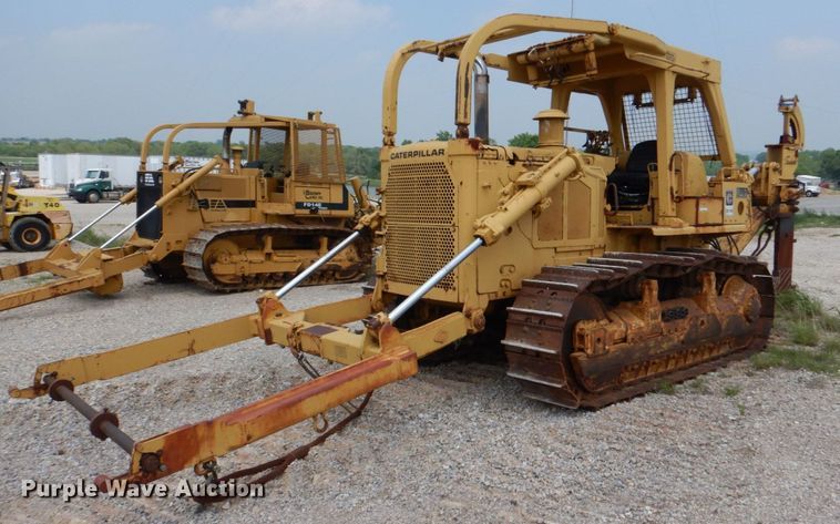1979 Caterpillar D7G  cable plow - KP9129