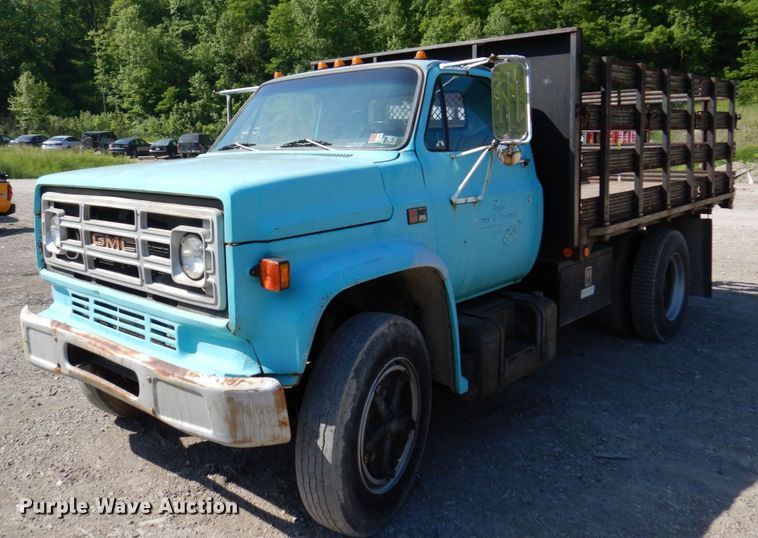 1983 GMC C6000  dump flatbed truck - KR9305