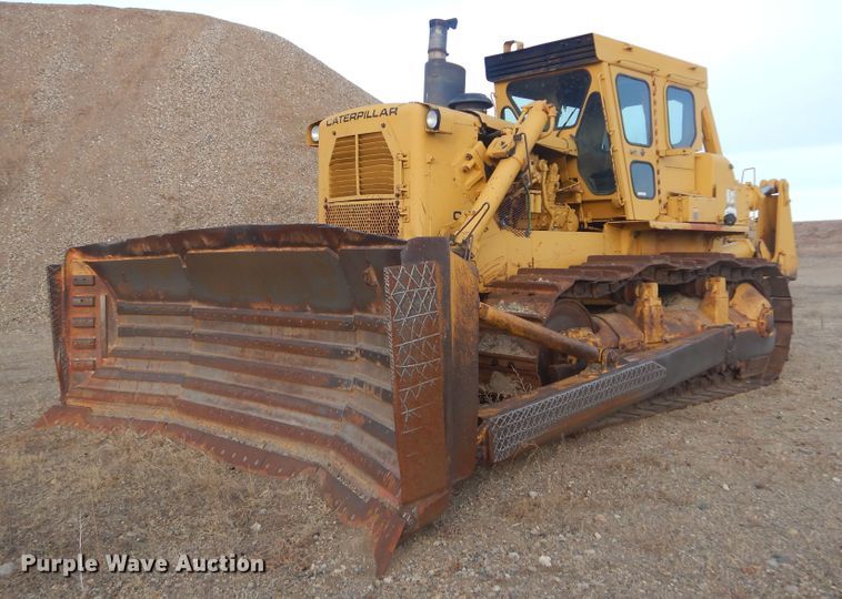 1975 Caterpillar D9H  dozer - MX9899
