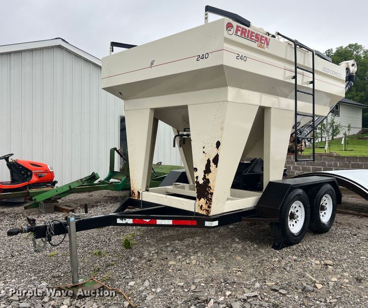 Friesen Seed Express 240  seed tender - KC9997