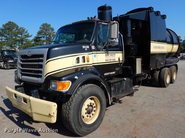 2003 Sterling Acterra  vacuum truck - DS8042