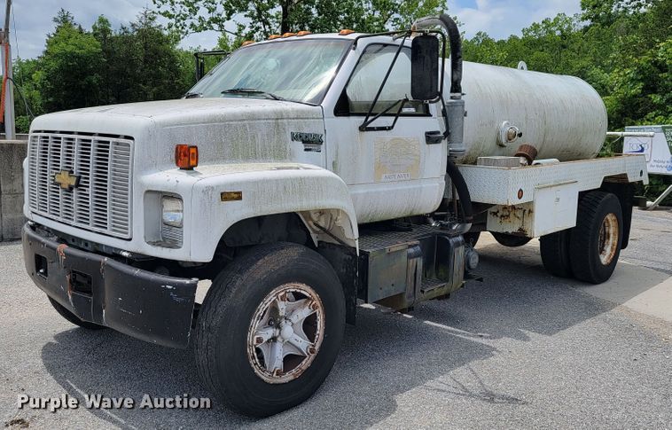1994 Chevrolet Kodiak C7H042  tank truck - JL9416