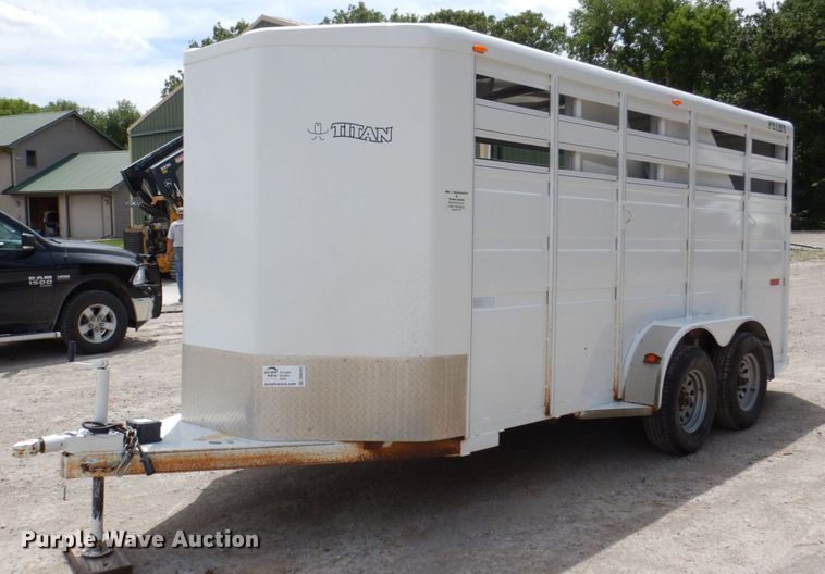 2016 Titan Primo  livestock trailer - DK0492