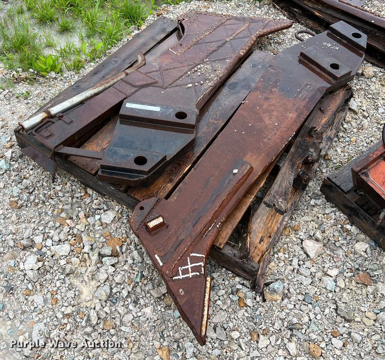 (2) vibratory cable plow blades - KC9985