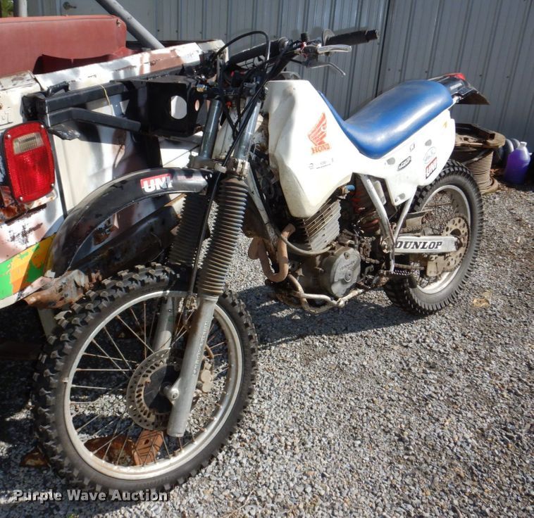 Honda XR600R  motorcycle - KD9891