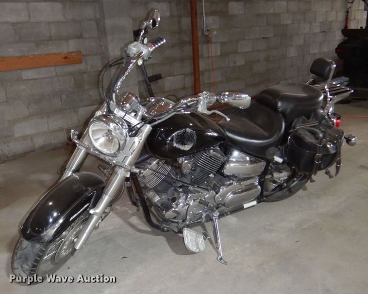 2003 Yamaha XVS1100  motorcycle - KD9893