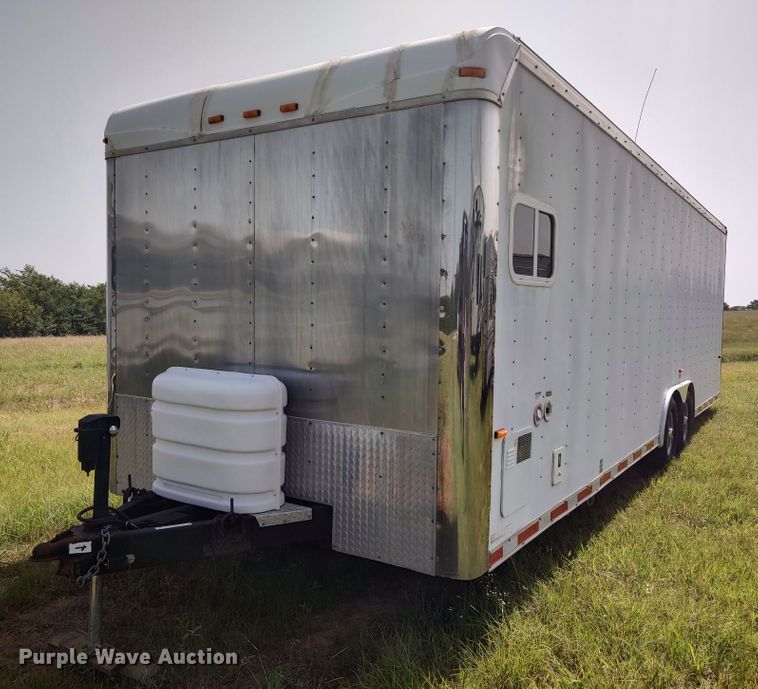 2004 Forrest River Phantom  toy hauler camper - LU9067