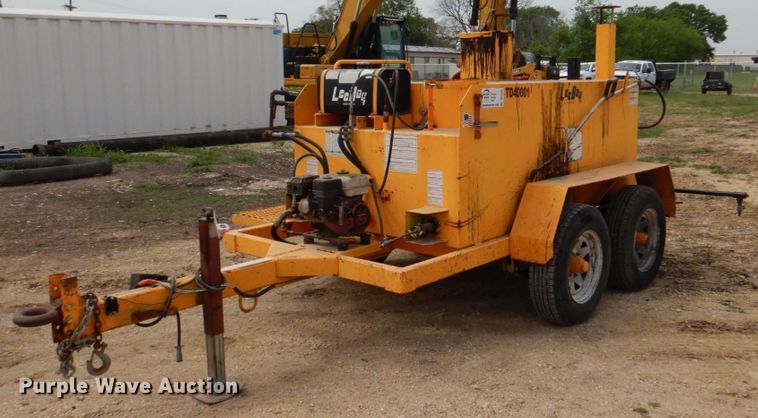 2003 LeeBoy 500  tack distributor - DP3930