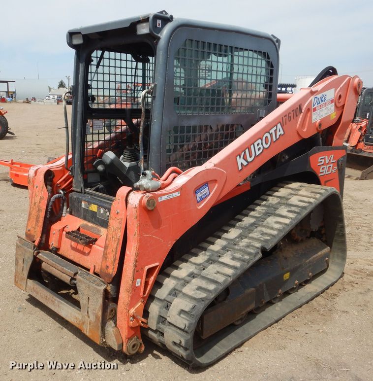 Kubota SVL90-2  tracked skid steer loader - KS9910