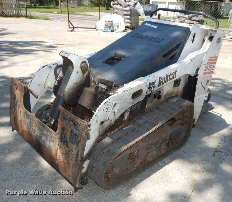 Bobcat MT52  compact utility loader - MD9243